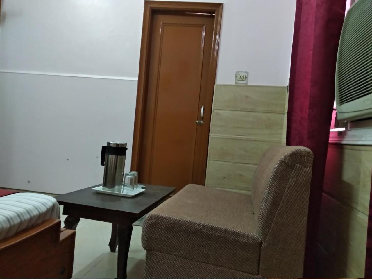 Hotel Palace Amritsar Exterior foto