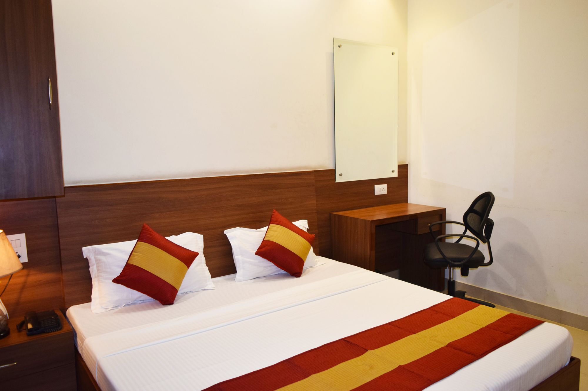Hotel Palace Amritsar Exterior foto
